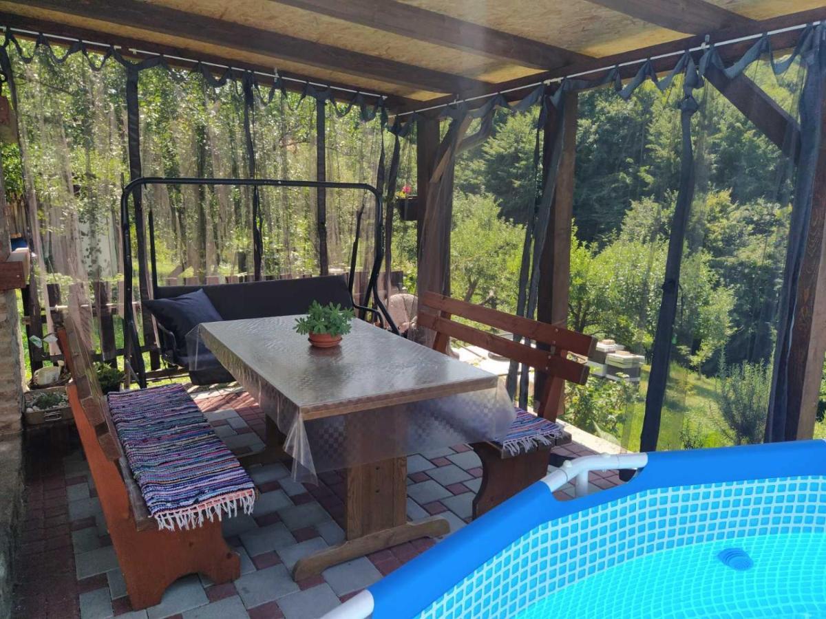 Guest House Bee Visoko Extérieur photo