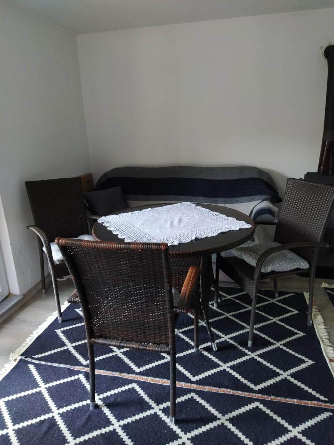 Guest House Bee Visoko Extérieur photo